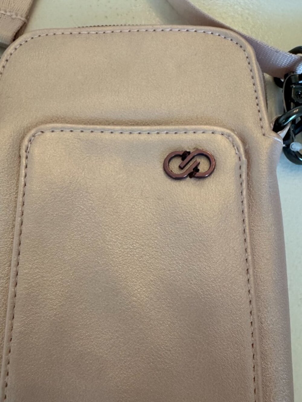 CALIA by Carrie Underwood Modular Phone Crossbody Bag Pink Metallic Adjustable - Picture 3 of 8